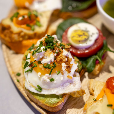 tosta de huevos comida saludable, entrenamiento, Aguadulce almeria